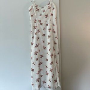 Abercrombie & Fitch High-Slit White Floral Midaxi Dress